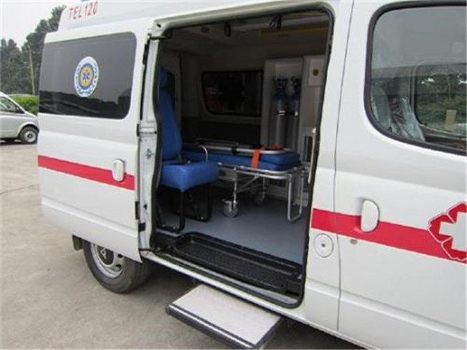 阜龙乡救护车出租服务案例7
